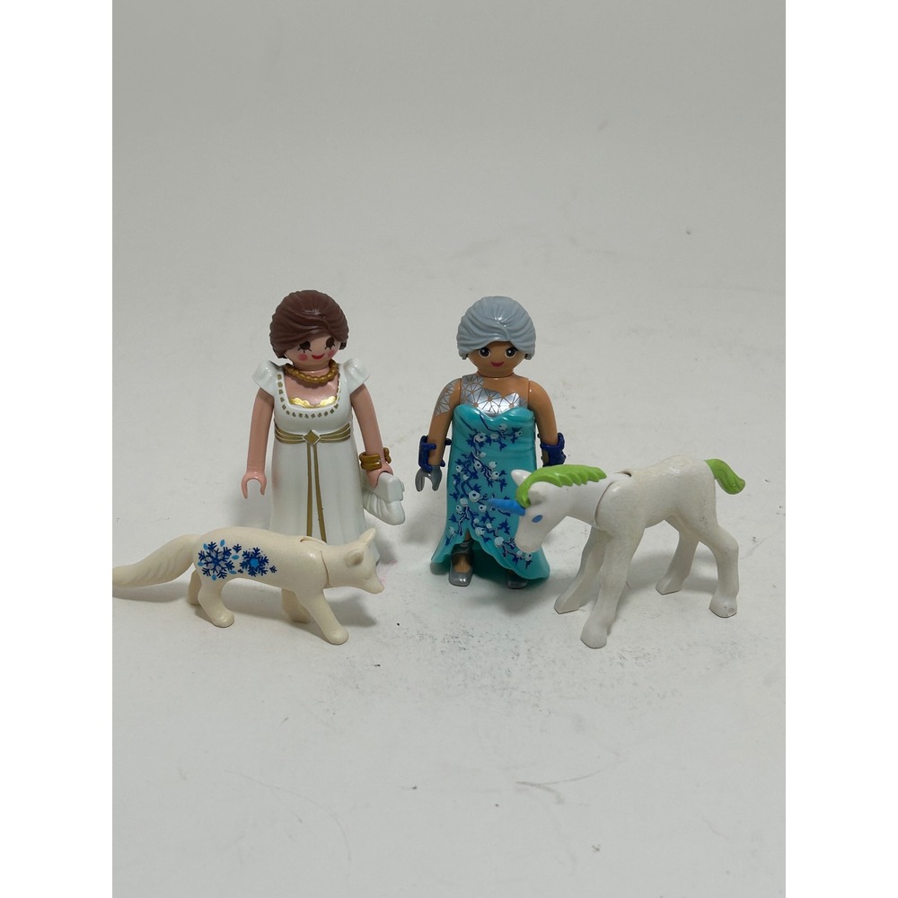 Playmobil Figures Set Fantasy Women Winter Fox and Baby Unicorn Teal White